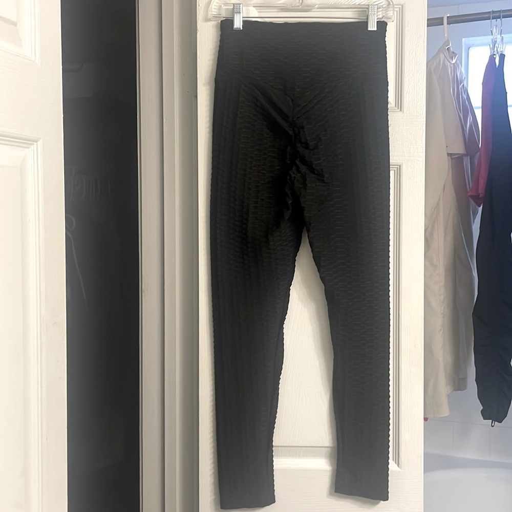 Black and Blue Honeycomb Knit Wide Band Leggings